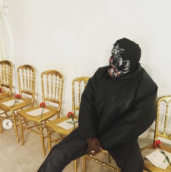 (SOLD) YEEZY x GAP Round Jacket Black - Picture 6 of 6